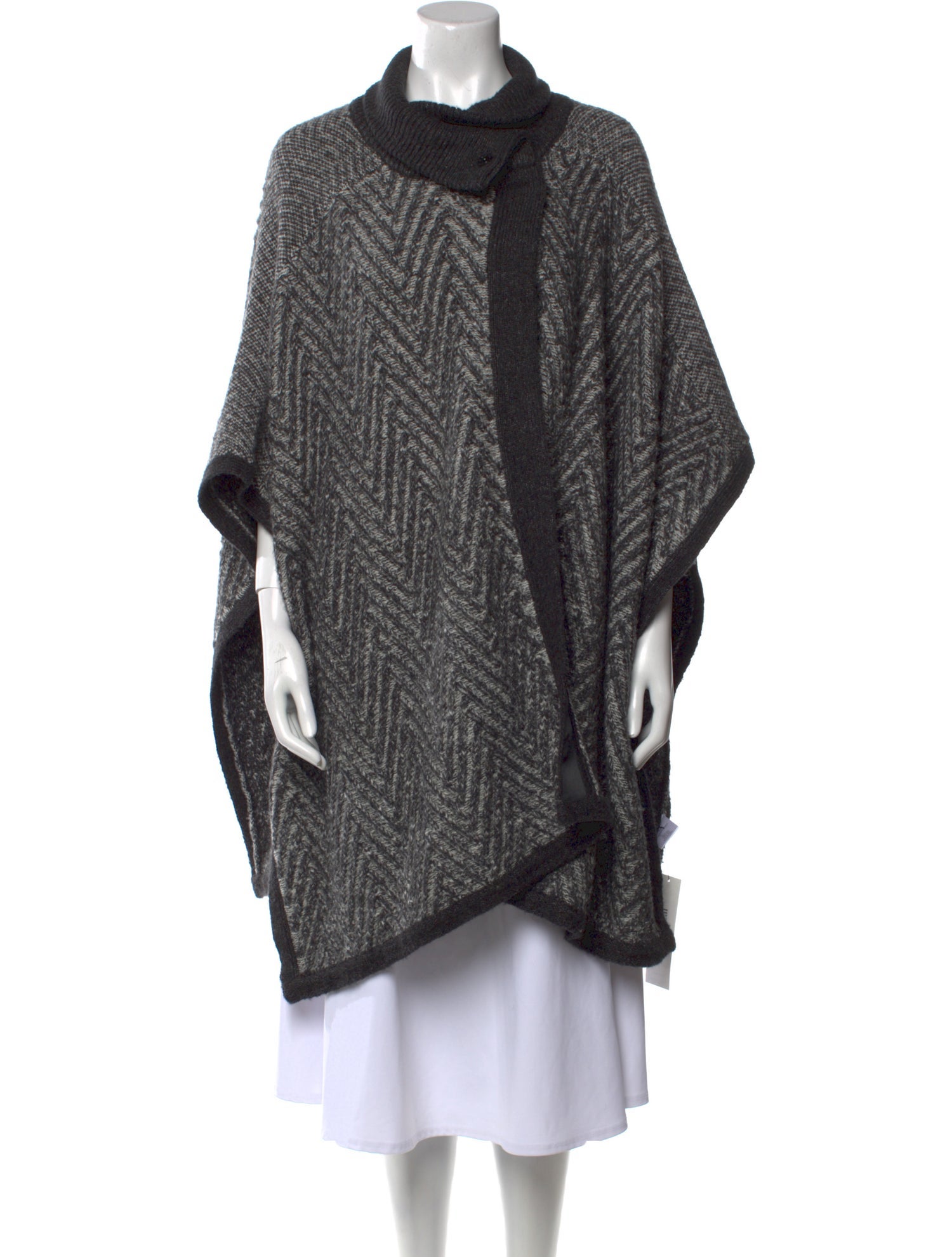 Line Printed Cowl Neck Sweater