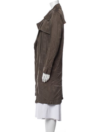 Line Trench Coat