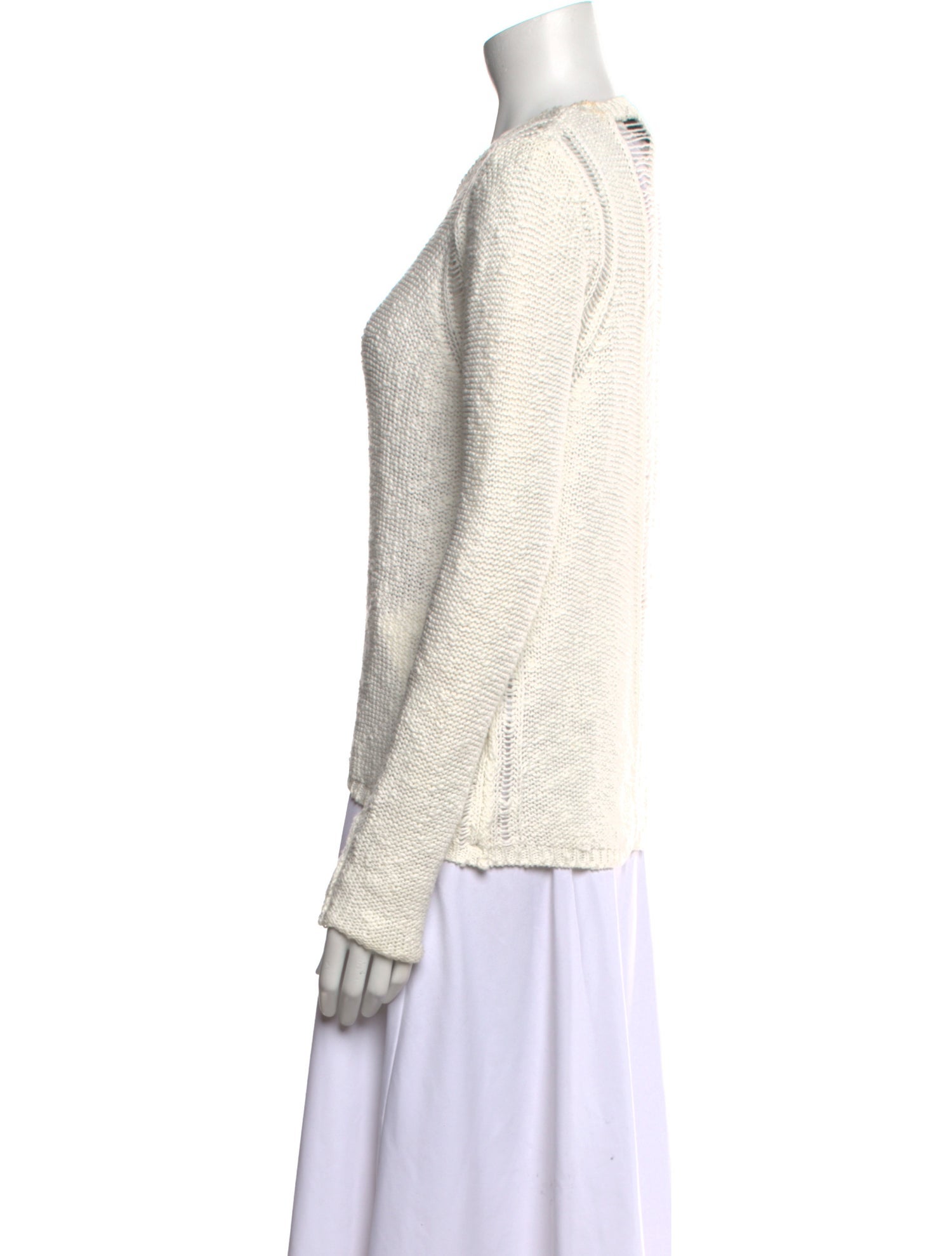 Line Scoop Neck Sweater