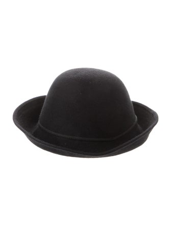Helen Kaminski suede hat
