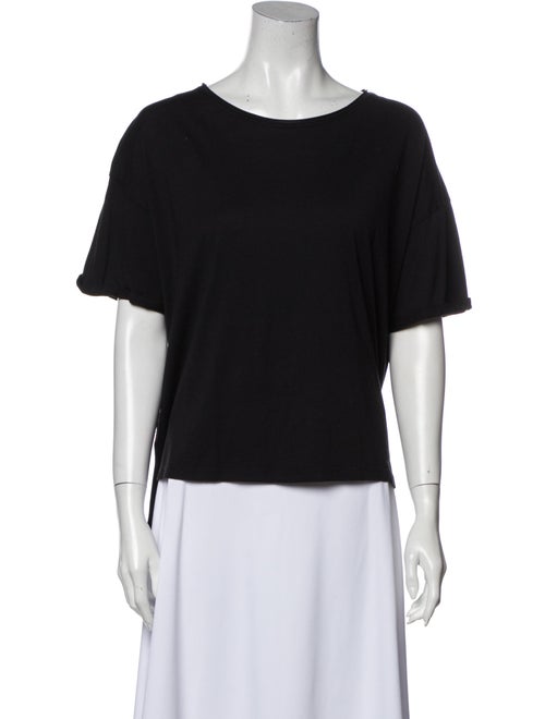 June Scoop Neck Short Sleeve T-Shirt