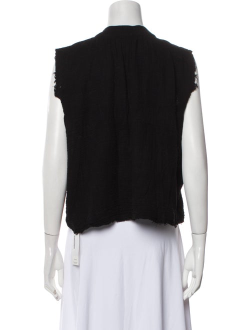 9seed Plunge Neckline Sleeveless Crop Top