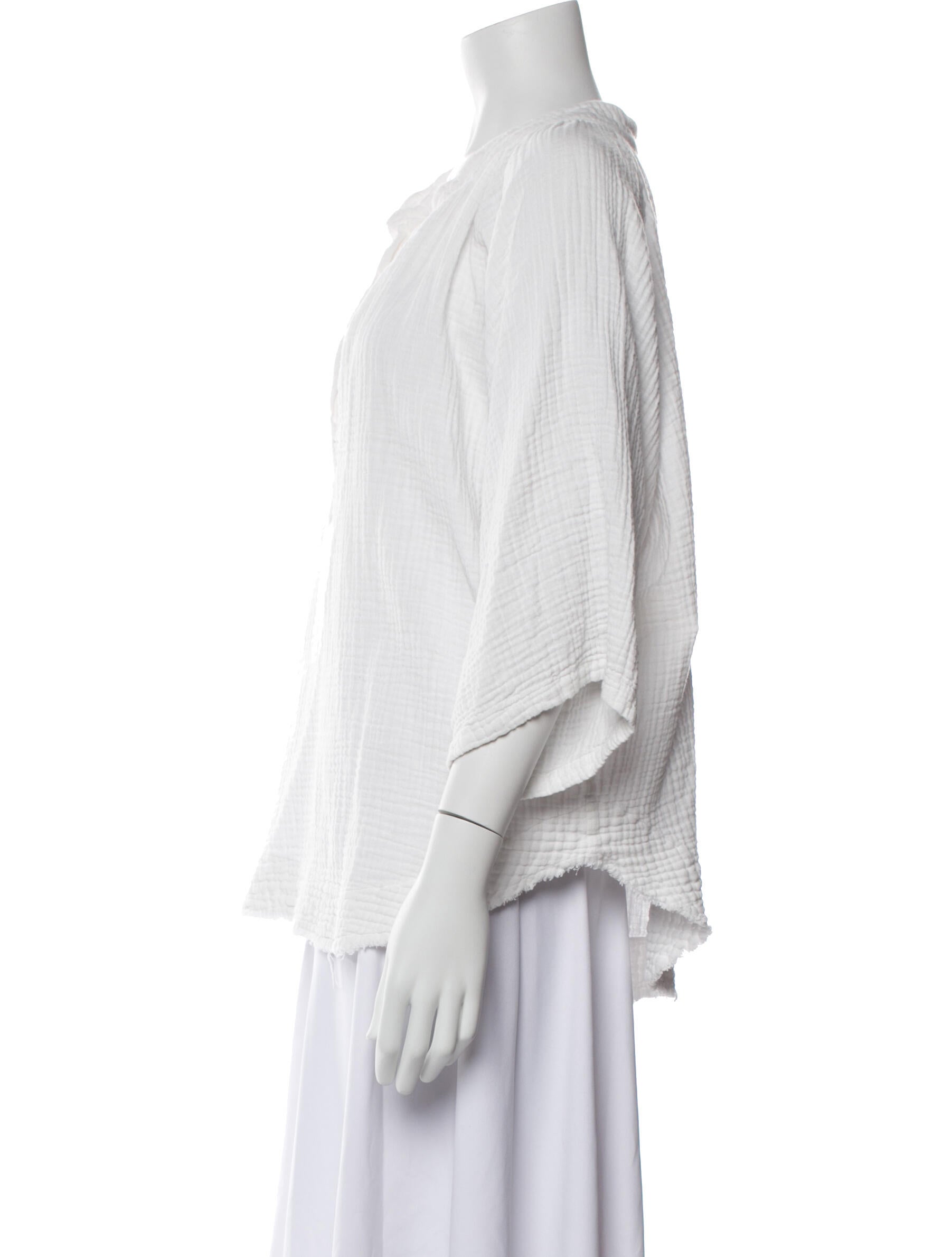 9seed V-Neck Three-Quarter Sleeve Blouse