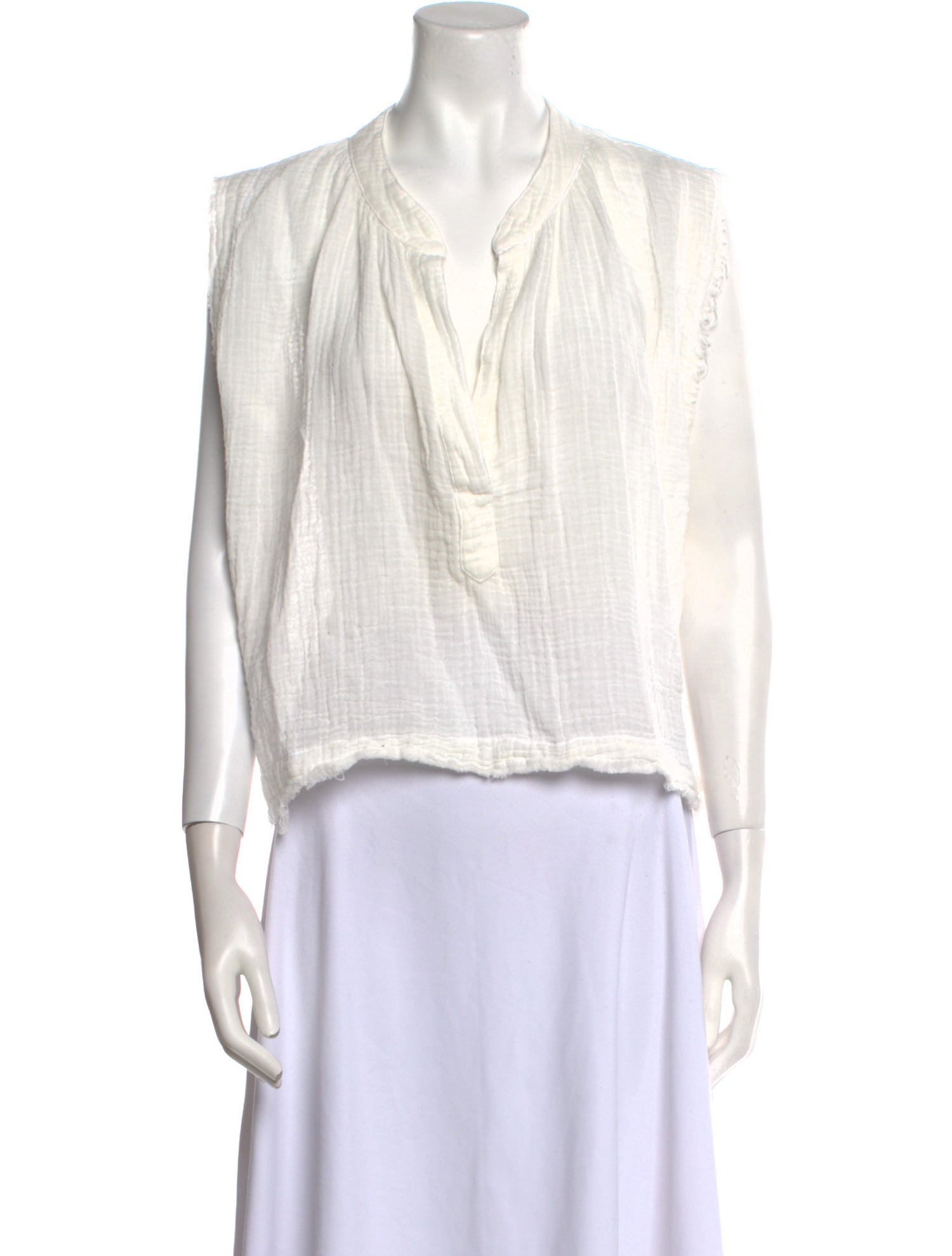 9seed V-Neck Sleeveless Blouse