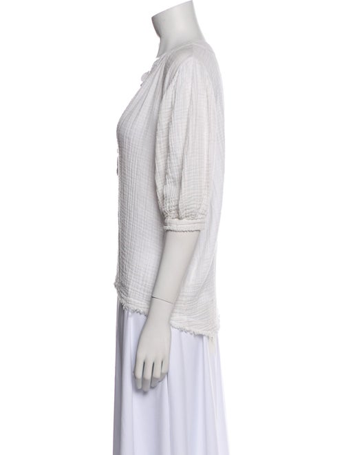 9seed V-Neck Three-Quarter Sleeve Top