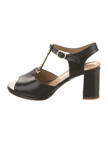 A.p.c. Sandals Leather T-Strap 7