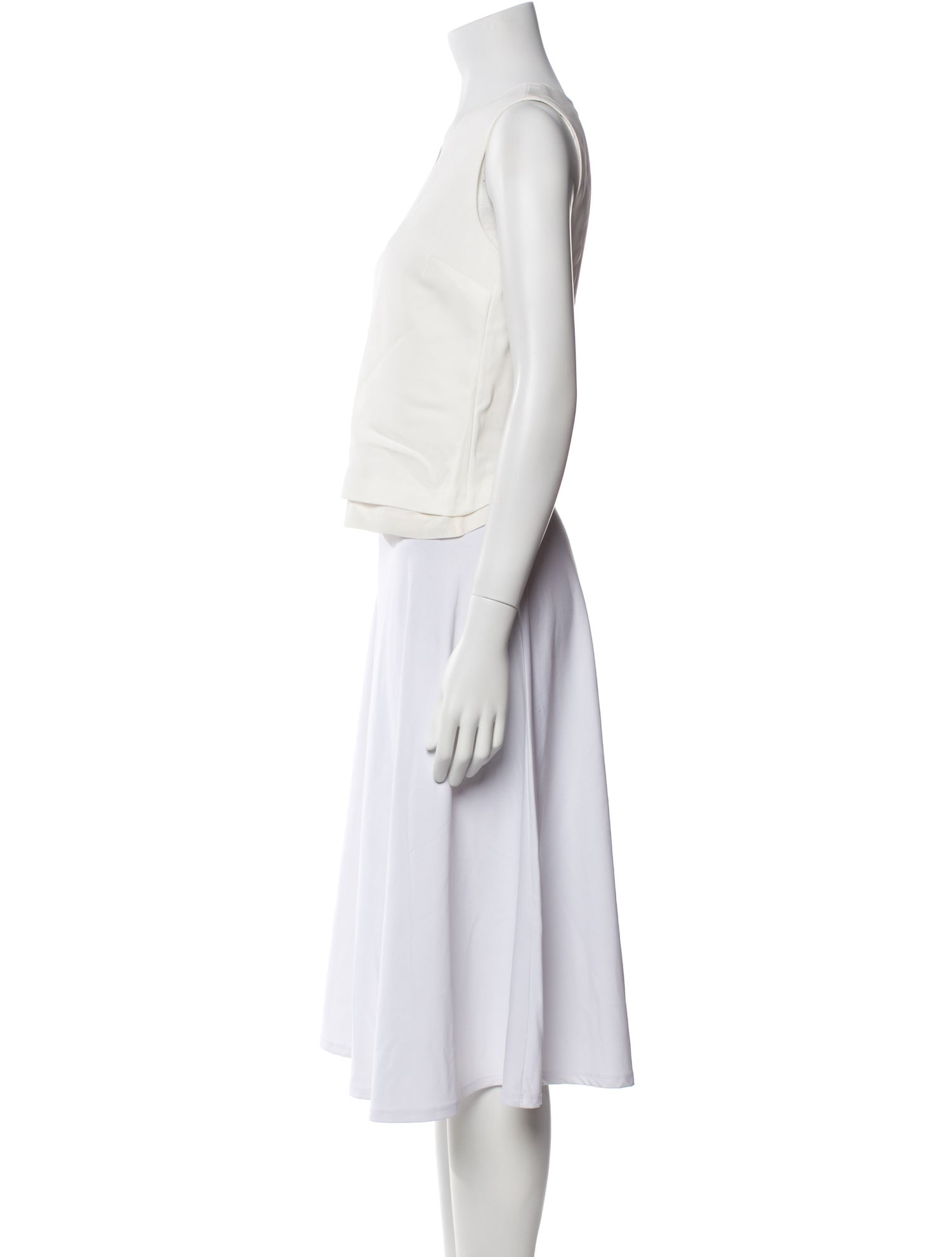 A.L.C. V-Neck Sleeveless Crop Top