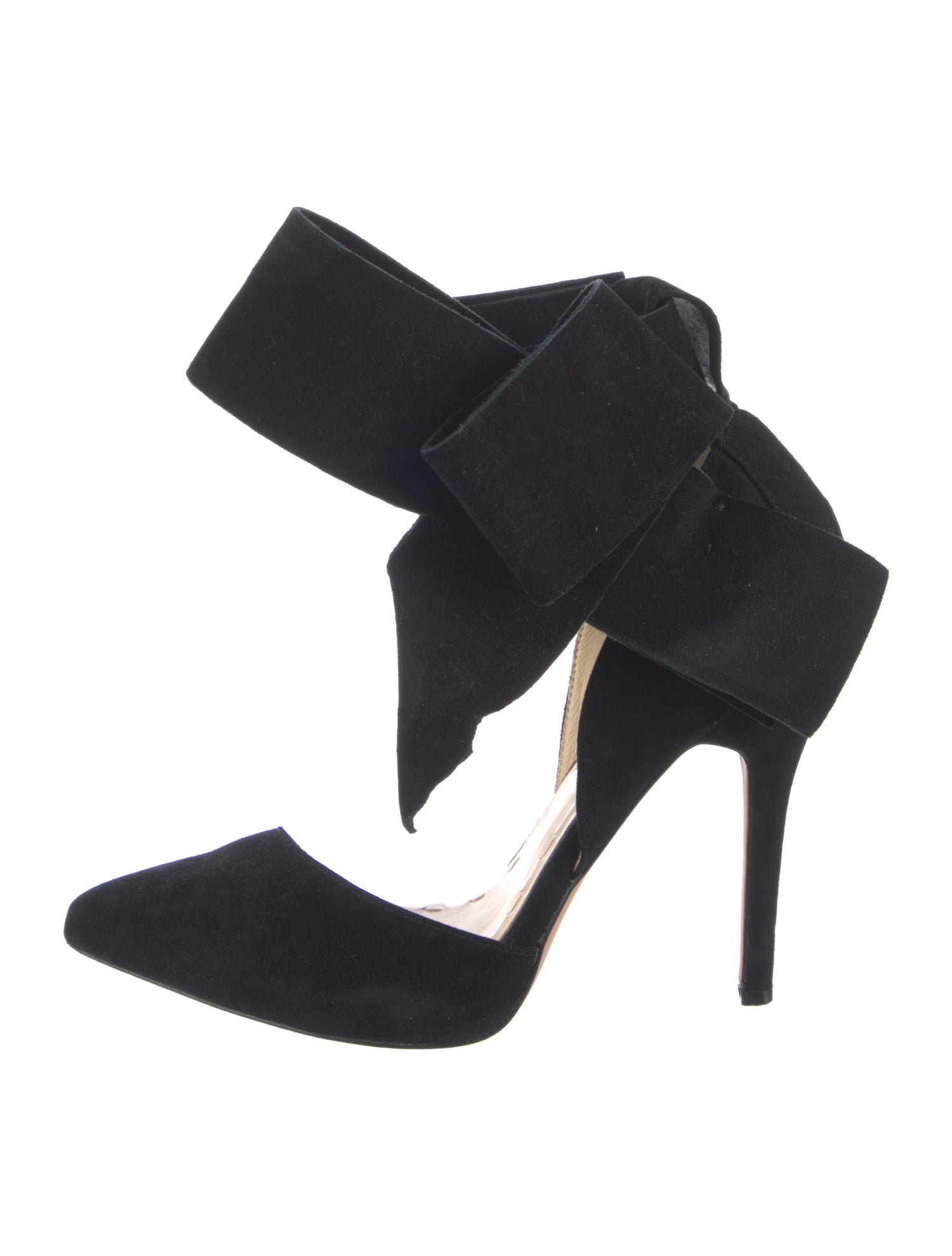 Aminah Abdul Jillil Suede D'Orsay Pumps