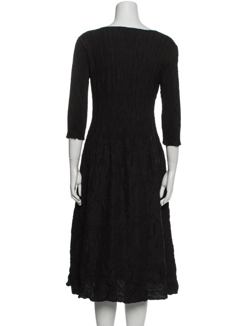 Alquema Scoop Neck Midi Length Dress