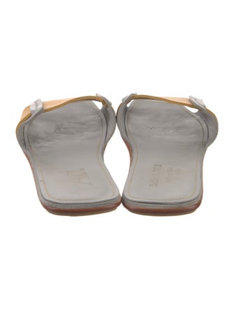 Act. Series Leather Slides