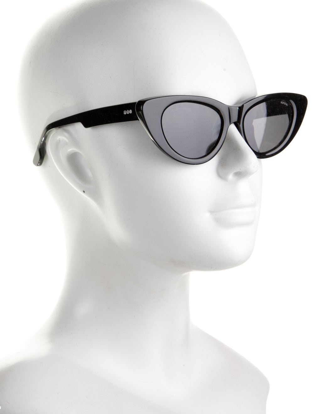 Komono The Kelly CatEye Sunglasses Gem