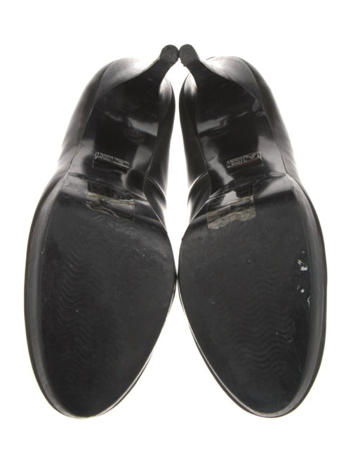 Adolfo Dominguez Leather Pumps