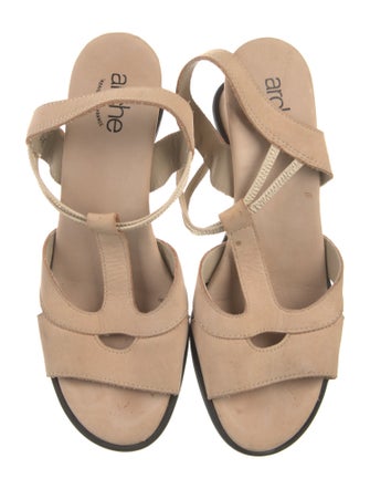 Arche Nubuck T-Strap Sandals