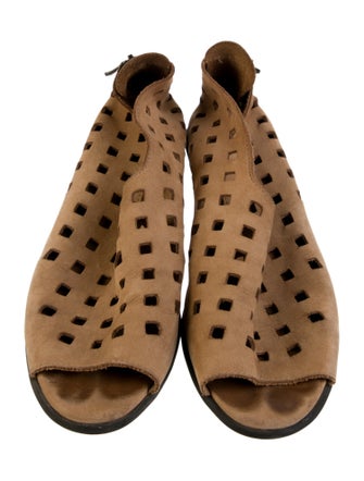 Arche Suede Slingback Sandals