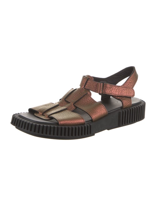 Arche Leather T-Strap Sandals