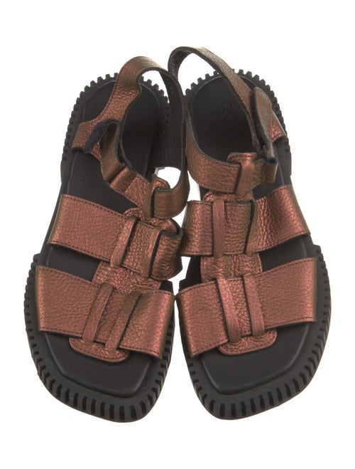 Arche Leather T-Strap Sandals