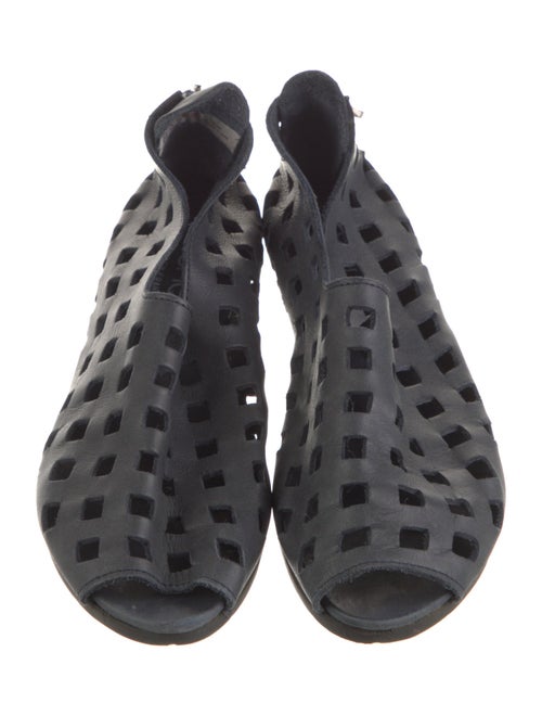 Arche Suede Lasercut Accents Oxfords