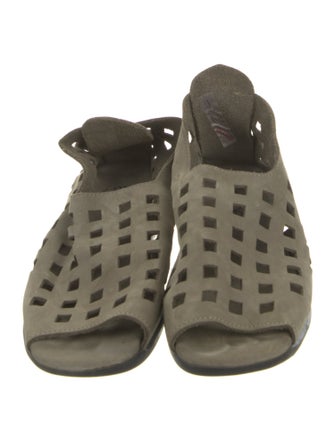 Arche Suede Lasercut Accents Slingback Flats