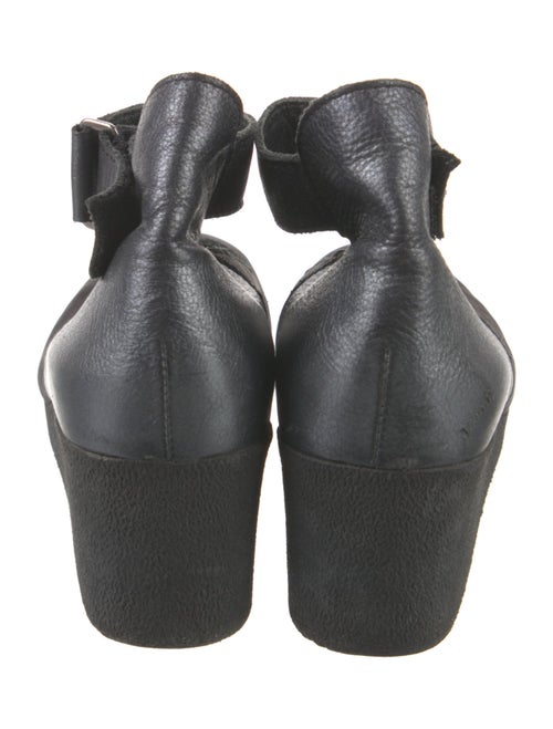 Arche Suede Sneakers