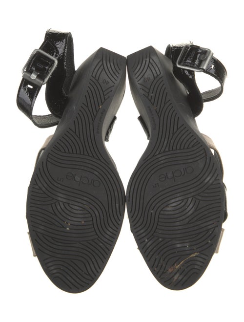 Arche Patent Leather Printed Sandals