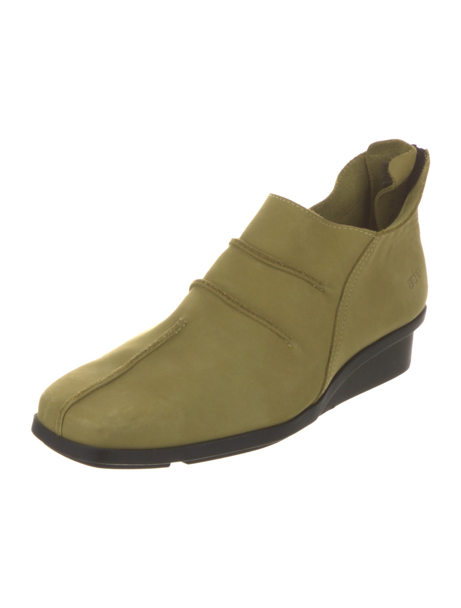 Arche Suede Sneakers