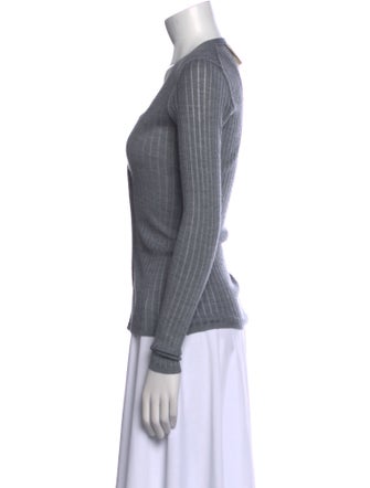 Attersee Virgin Wool V-Neck Sweater