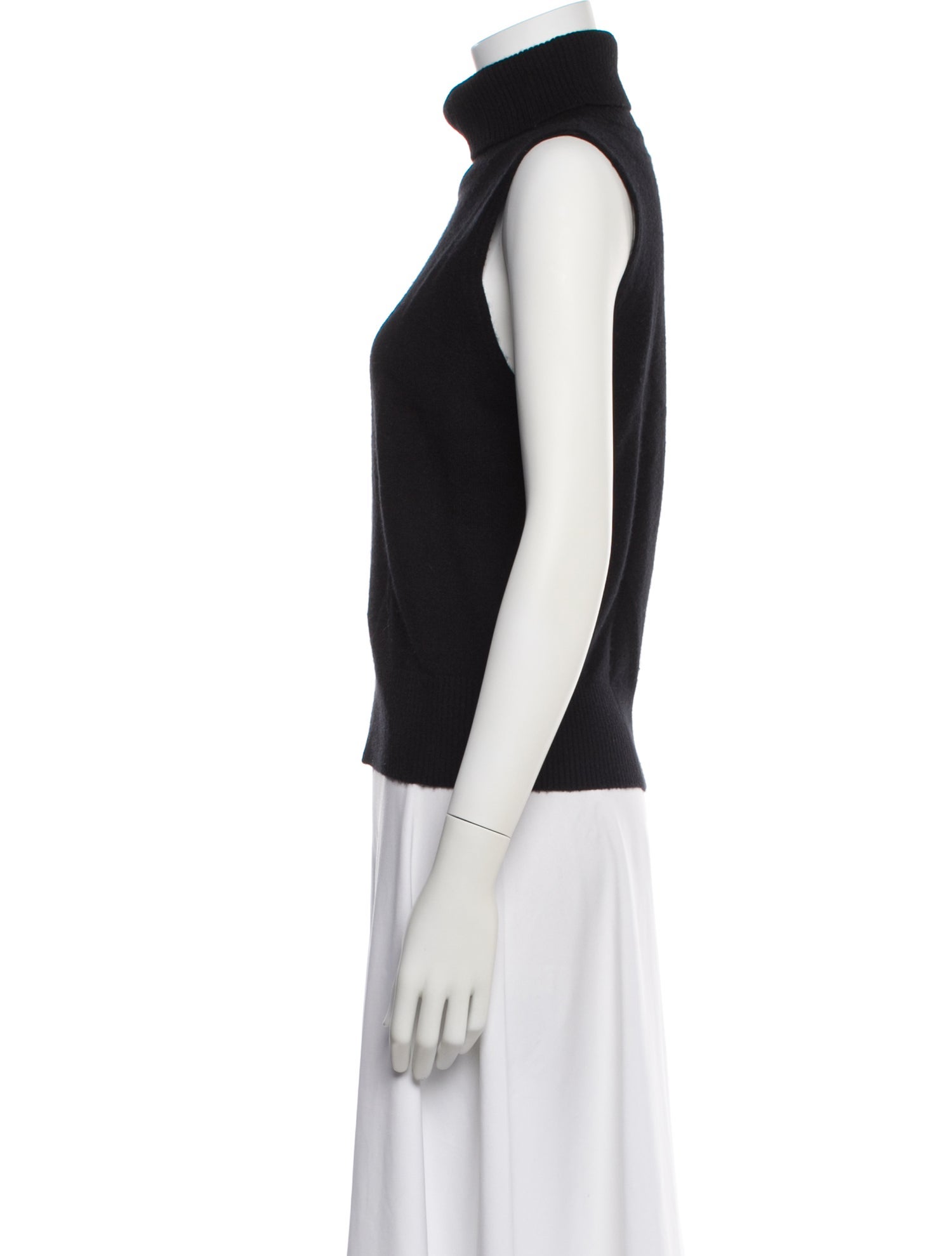 Aexae Cashmere Turtleneck Sweater