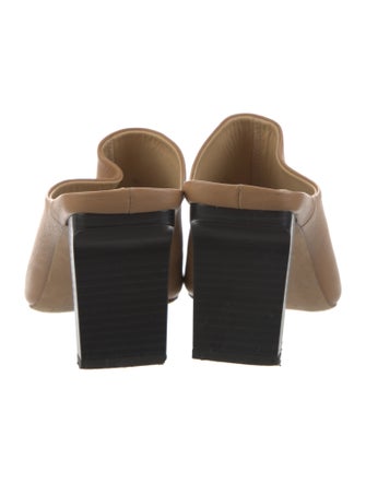 Aeyde Leather Slides