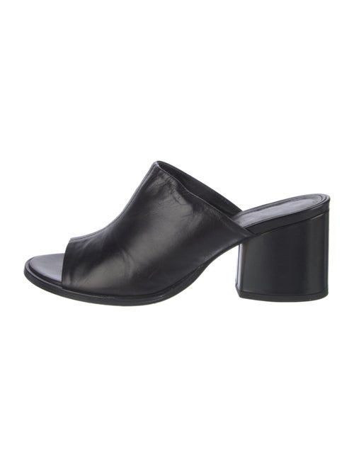 Aeyde Leather Slides