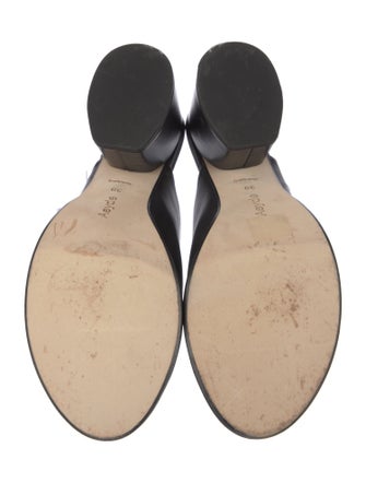 Aeyde Leather Slides