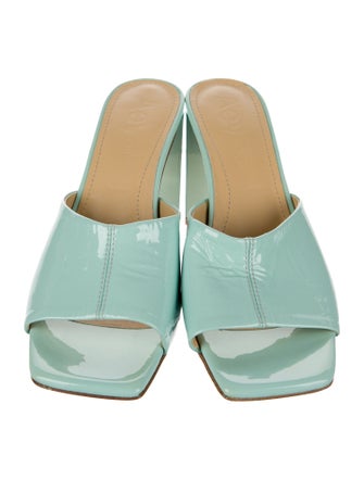 Aeyde Patent Leather Slides