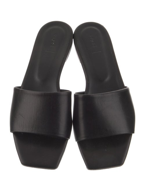 Aeyde Leather Slides