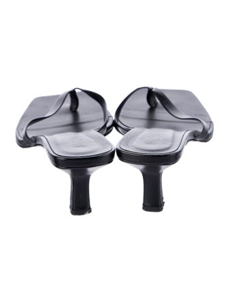 Aeyde Leather Slides