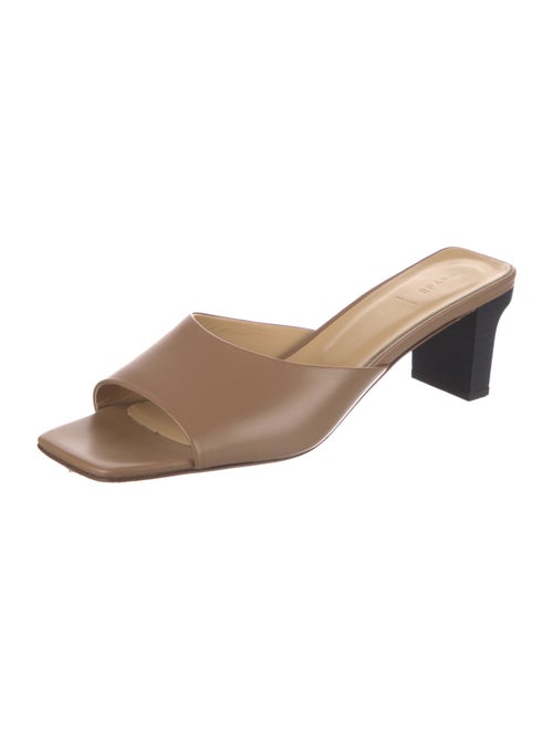 Aeyde Leather Slides