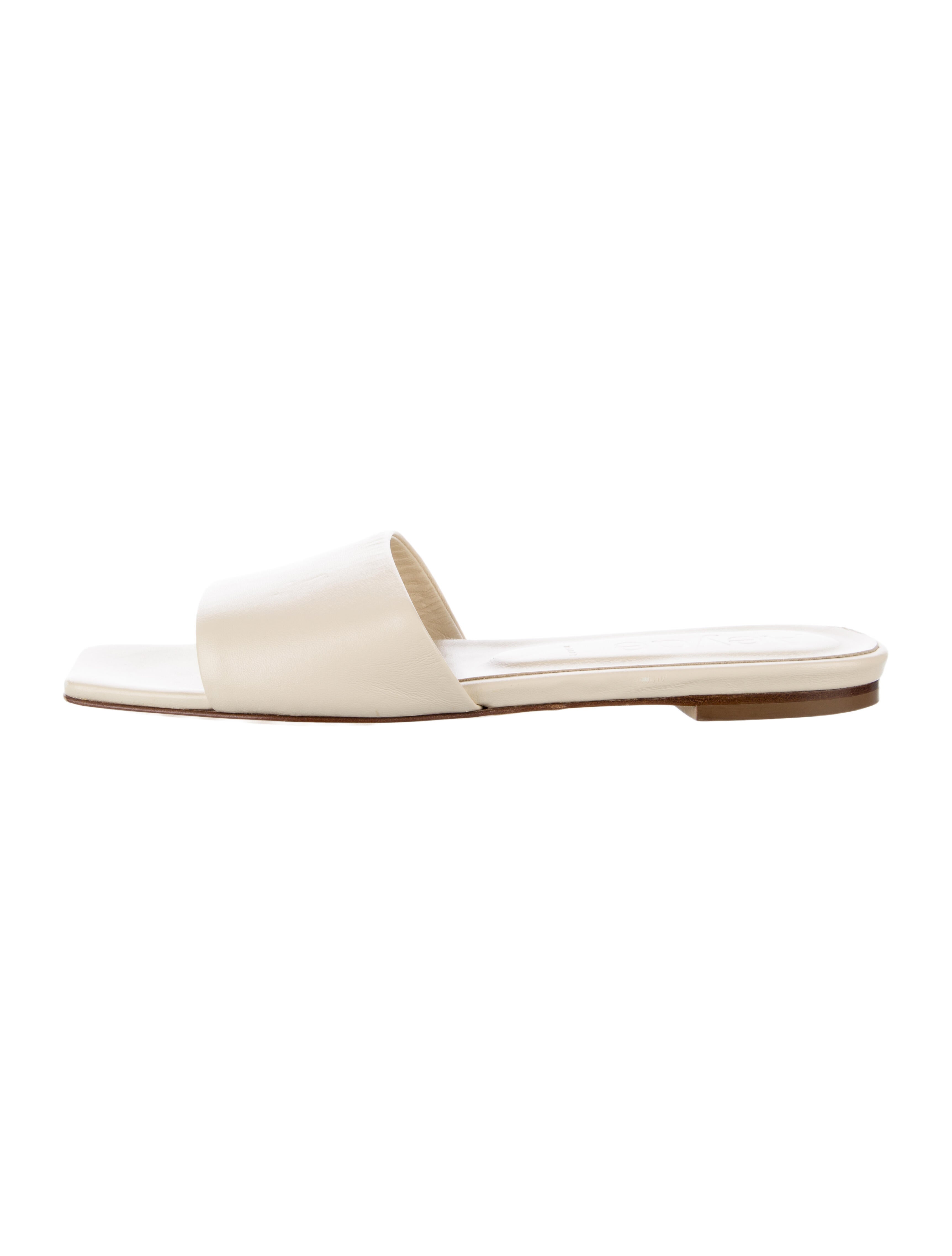 Aeyde Leather Slides