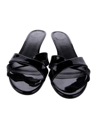 Aeyde Patent Leather Slides