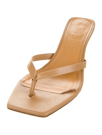 Aeyde Leather Slides