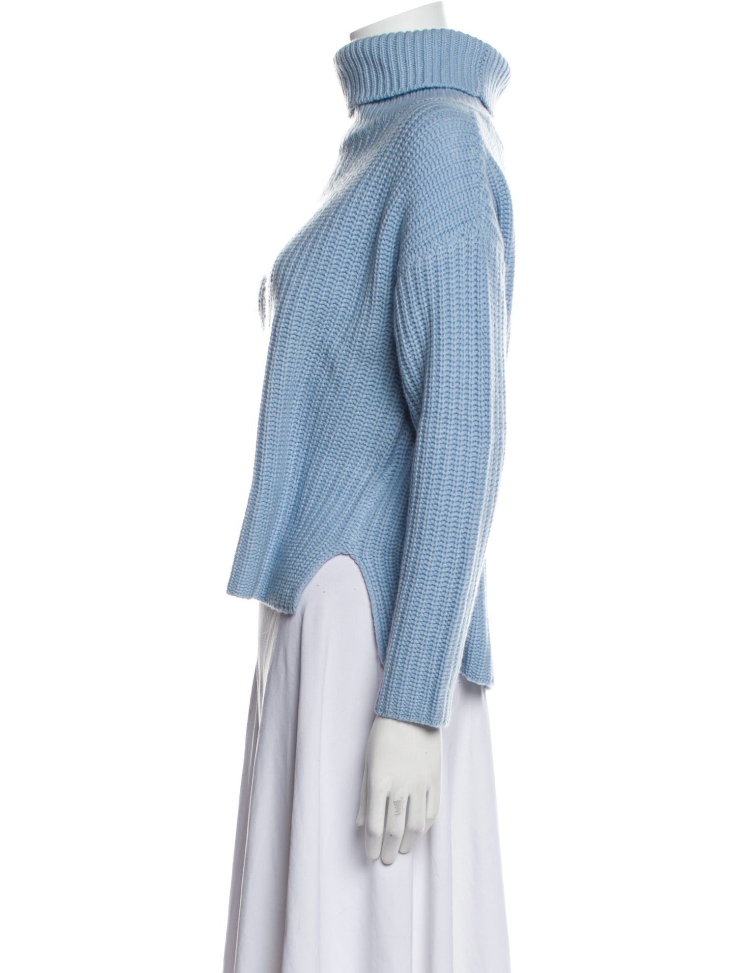 Allude Virgin Wool Turtleneck Sweater