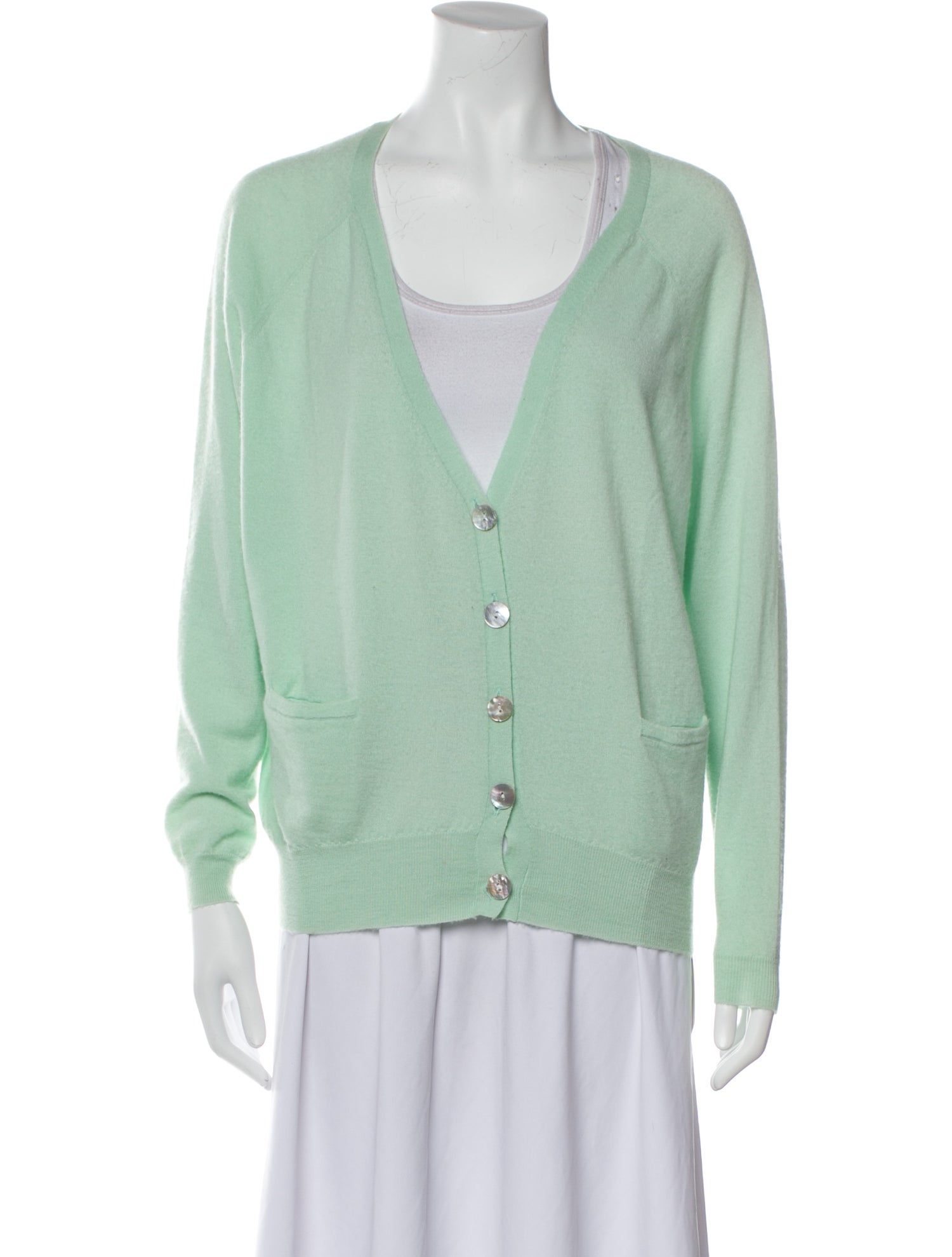 Allude Cashmere Plunge Neckline Sweater