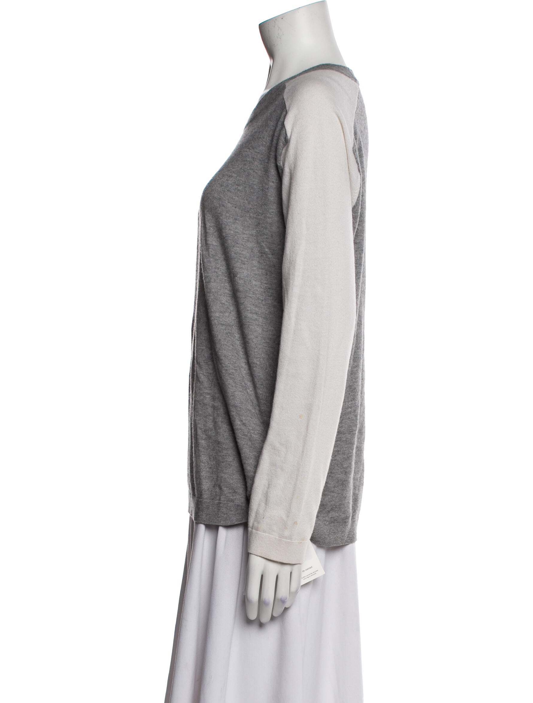 Allude Scoop Neck Long Sleeve Sweatshirt