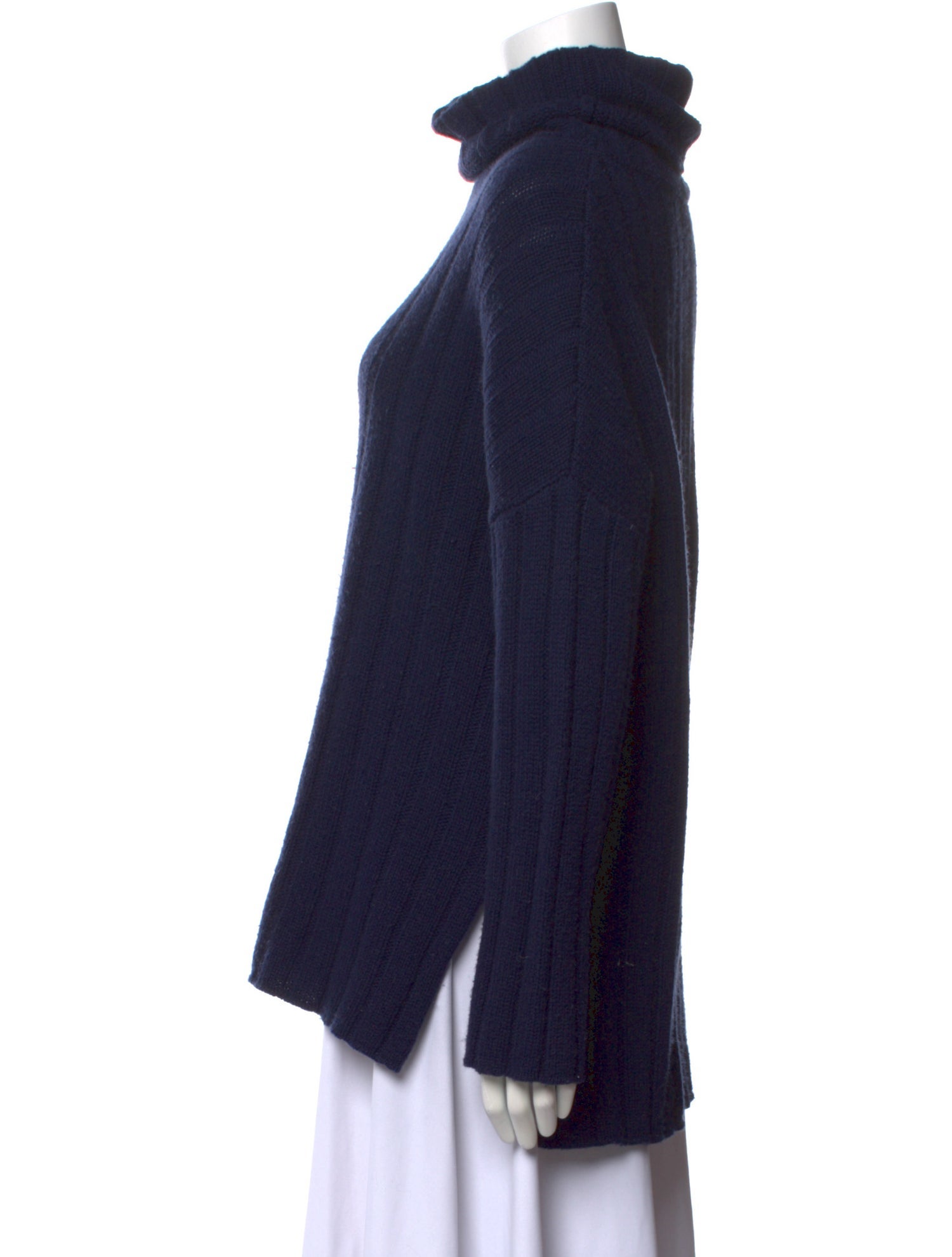 Allude Virgin Wool Turtleneck Sweater