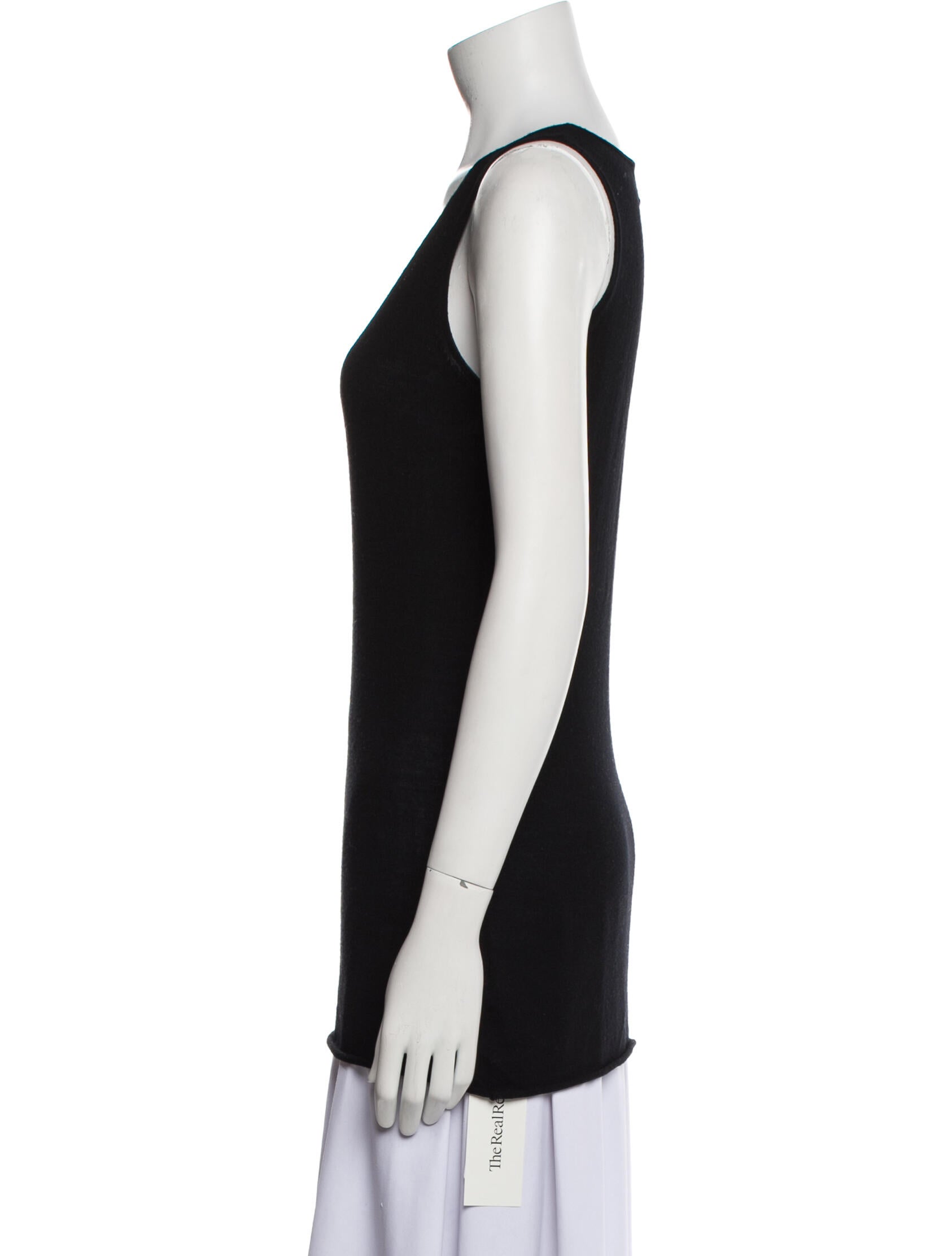 Allude Scoop Neck Sleeveless Top