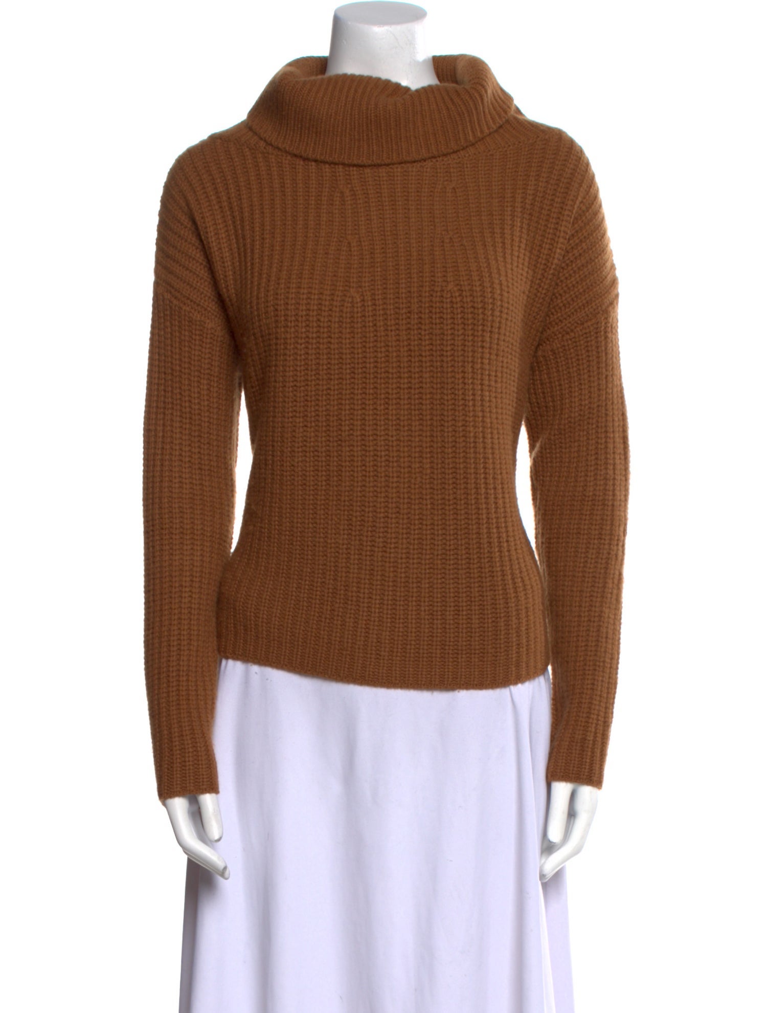 Allude Virgin Wool Turtleneck Sweater