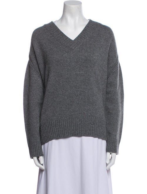 Allude Cashmere V-Neck Sweater