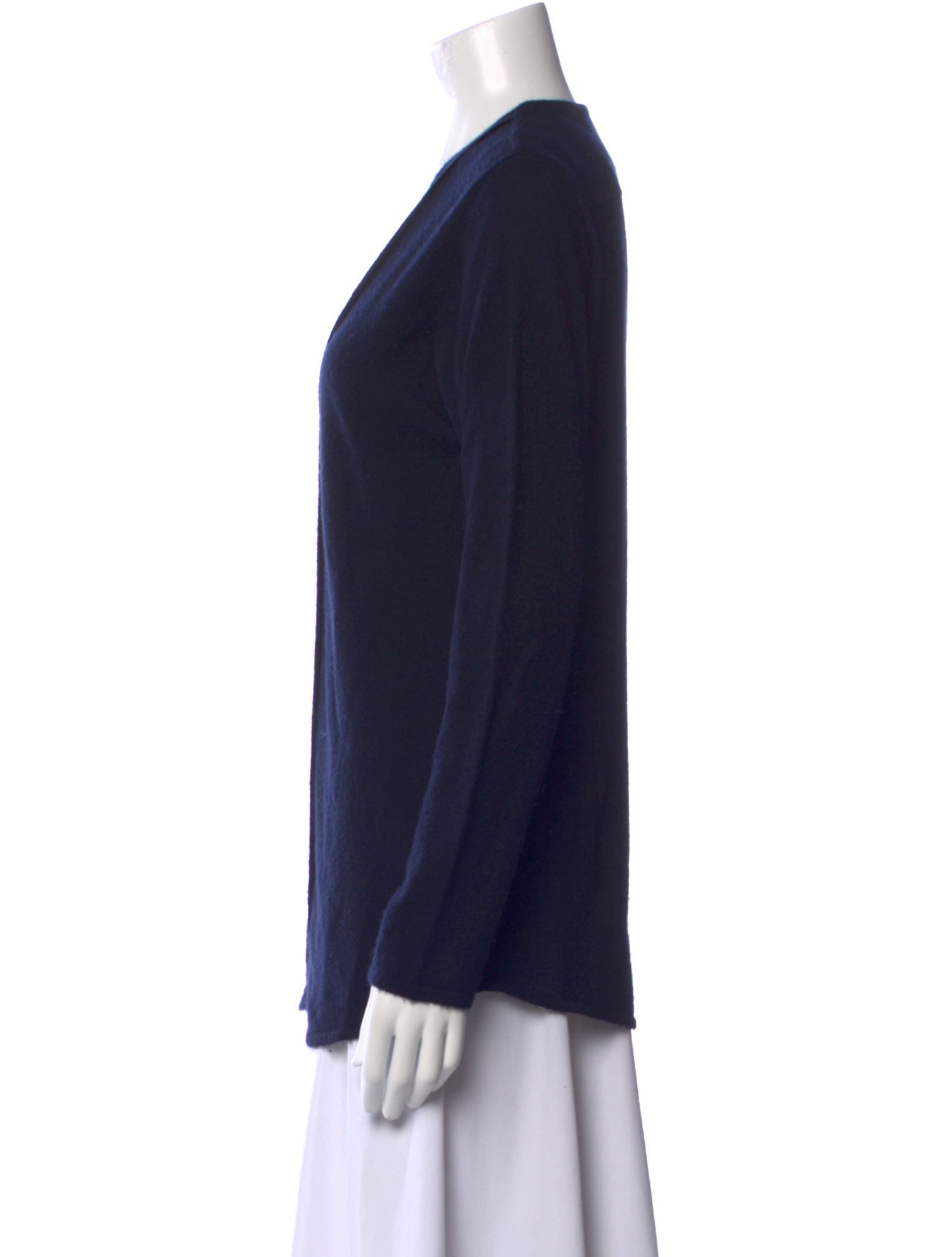 Allude Cashmere V-Neck Sweater
