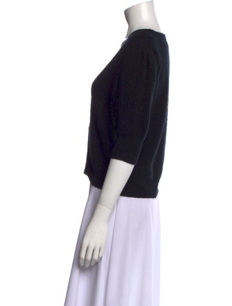 Allude Cashmere V-Neck Sweater
