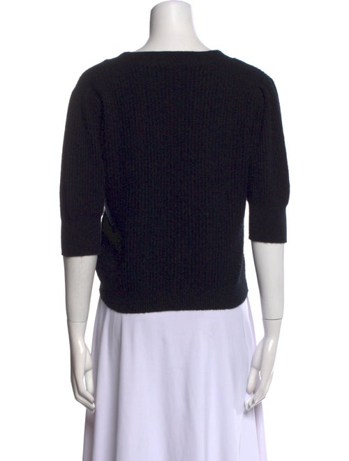 Allude Cashmere V-Neck Sweater