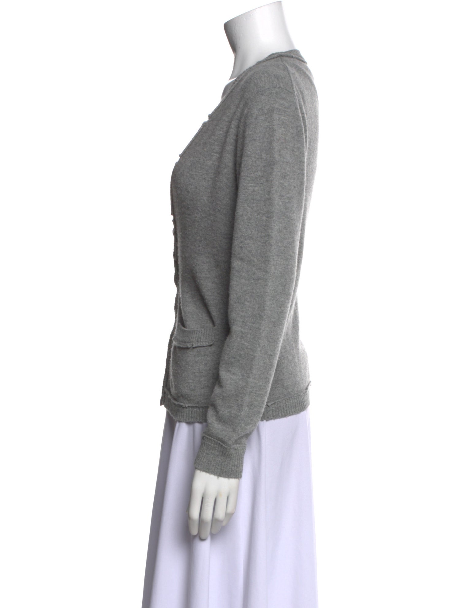 Allude Virgin Wool Plunge Neckline Sweater