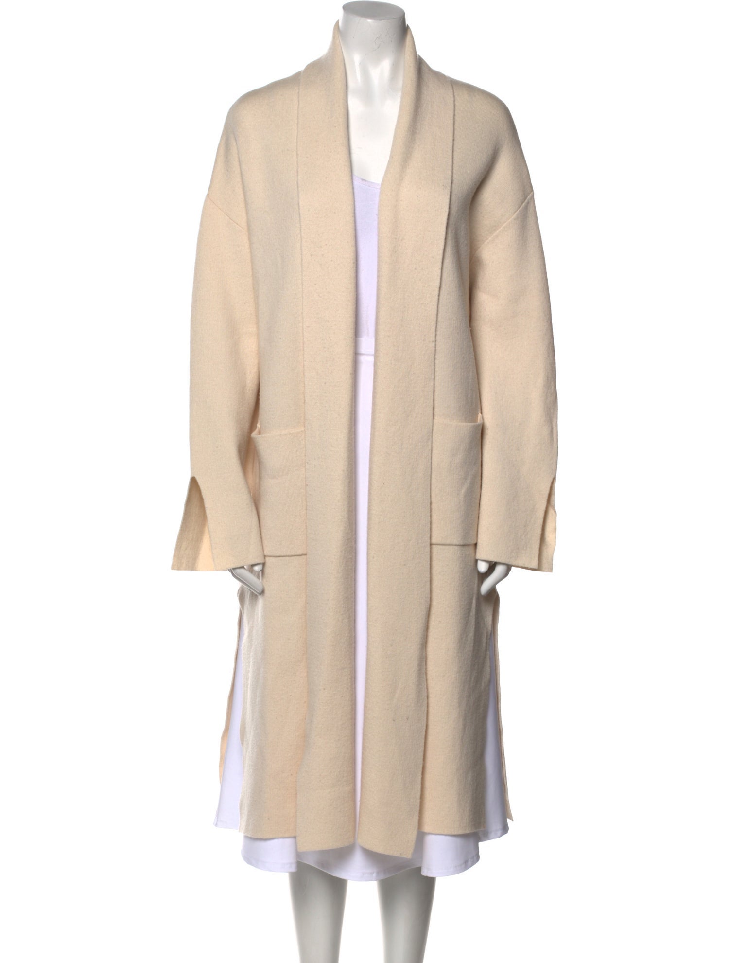 Allude Virgin Wool V-Neck Sweater