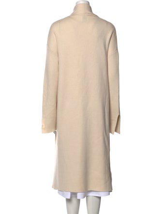 Allude Virgin Wool V-Neck Sweater